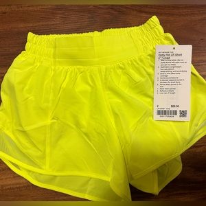 Lululemon 4” Hotty Hot Lined Shorts Size 2 color Highlight Yellow NWT